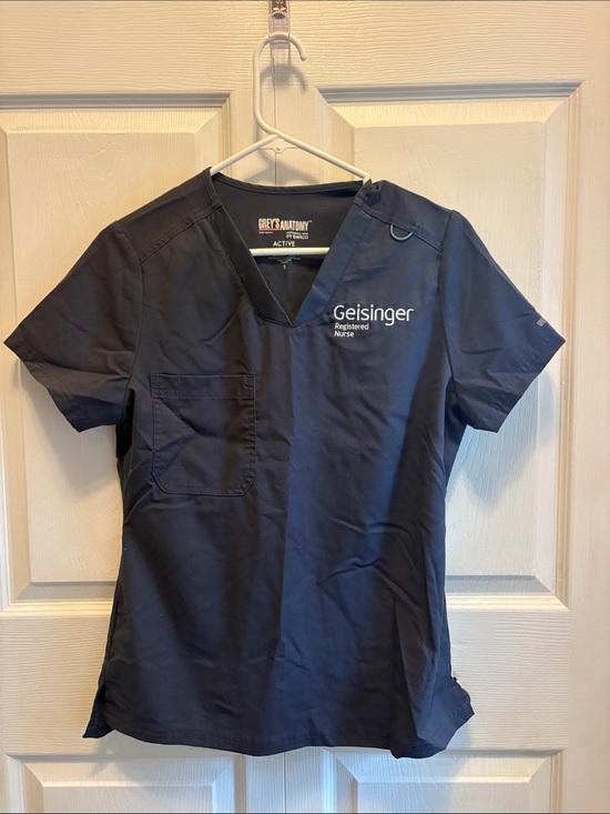 Grey's Anatomy Tops - Grey's Anatomy Geisinger Embroidered Grey Medical Scrub Top
